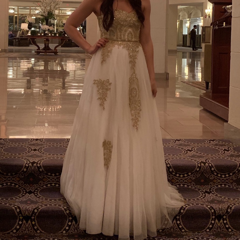 Prom Dress - Picture 3 of 4